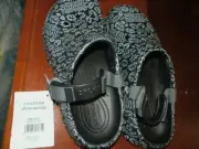 Crocs Off Road Sport Clogs Slides Black Men's Size 9 Women's 11 Sandals Comfort