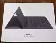 Apple Genuine iPad Pro 12.9” Smart Keyboard MNKT2B/A (2nd Gen iPad Pro) UK read
