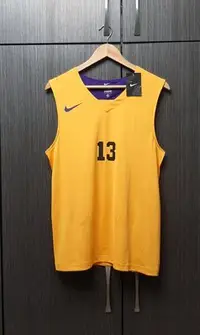 在飛比找Yahoo!奇摩拍賣優惠-全新正品NIKE 13號燙印Logo黃色排汗運動背心M