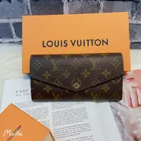 在飛比找蝦皮購物優惠-二手真品Louis Vuitton LV SARAH 錢包 