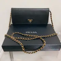 在飛比找蝦皮購物優惠-Prada wallet on chain woc 長夾皮夾