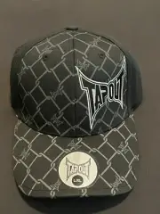 MMA Fitted Stretch Cap: TAPOUT -Mixed Martial Arts - L/XL Chain Link Pattern