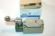 Omron WLCA2-LD-N Roller Lever Limit Switch New