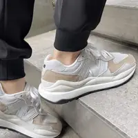 在飛比找蝦皮購物優惠-New Balance 5740 女 復古運動鞋 休閒鞋 M