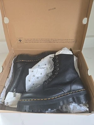 Dr. Martens 26378001 Jordon 111 8-Hole Boots Black US 11 EU45 Women/Men Used