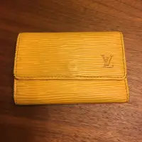 在飛比找蝦皮購物優惠-Louis Vuitton LV 黃色Epi水波紋鑰匙包