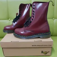 在飛比找蝦皮購物優惠-Dr.Martens 1490亮皮 櫻桃紅 10孔 馬汀靴