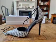 Wittner Stunning heels - 38 - New With Box $199.95