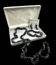 Vintage NOS Semi Precious Alpache Tears 30” Necklace Earrings Bracelet Chip Set