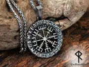 Vegvisir Viking Compass Necklace Norse Runes Stainless Steel Pendant Amulet