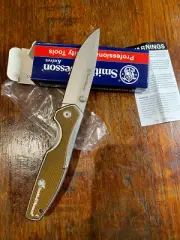 Smith & Wesson Cleft - Folding knife, Hunting Knife, Premium Quality