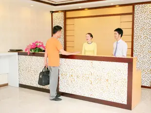 下龍公園飯店Halong Park Hotel