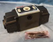 (New) Nachi SS-G03-C7Y-R-D2-E10 Solenoid Valve "1 Year Warranty"