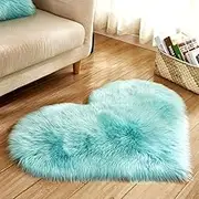 Plush Heart-Shaped Rug, Luxurious Soft Fluffy Imitation Wool, No Shedding, No Fading, Rugs for Bedroom, Living Room (50 x 60 cm (19.6 x 13.6 inches), Light Blue