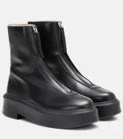 [The Row] The Row Zipped 1 leather ankle boots AU 9 black