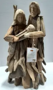 NWT Driftwood Holy Family Washed/Battered Wood Christmas 12x8x10 inches