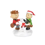 Peanuts Village Accessories Charlie Linus and Snoopy a Trio of Besties Figuri...