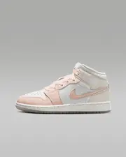 Air Jordan 1 Mid SE Big Kids' Shoes
