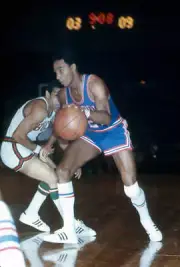 Dave Bing Of The Detroit Pistons 1968 OLD BASKETBALL PHOTO 1
