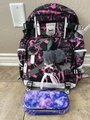 Large Girls Guivitu Backpack New with Tags, Nice Straps,key Chain, Pockets