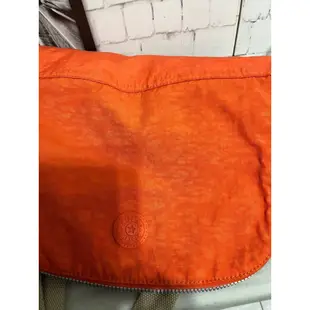 KIPLING 比利時品牌橘色配卡其色背帶可擴充容量肩背包