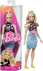 Barbie HPF78 Doll Kids Toy Blonde with Female Curves Fashionistas Outfit with Girl Power Pattern Clothes and Accessories Ages 3+