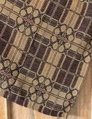New Primitive Yorktown NAVY RED COVERLET TABLE SQUARE Tablecloth Topper 34"