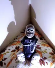 J.H. MILLER HALLOWEEN SKELETON W/ TWO SKULLS BOBBLE HEAD W/GLOWING EYES