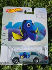 NEW Hot Wheels Car Disney 100 Dory Finding Nemo 5/5
