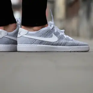 NIKE tennis classic ultra flyknit 文青 出清