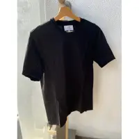 在飛比找蝦皮購物優惠-CK CALVIN KLEIN 黑色短袖T恤 素T 男裝 S