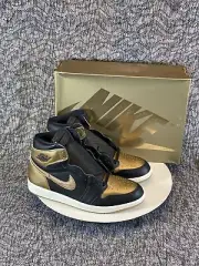 Nike Air Jordan 1 Retro High OG Sneakers Size 11 Mne’s DZ5485-071
