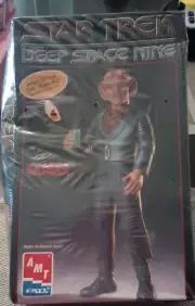 SEALED Vintage AMT 1/6 Star Trek Deep Space Nine Quark Kit 8719. NIB