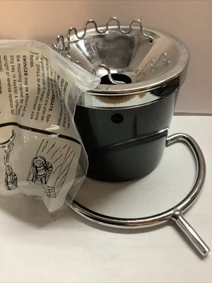 VINTAGE THE SWINGER BOAT AND RV CIGARETTE ASH TRAY