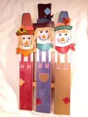 Wooden & Metal Scarecrow Fall Harvest Yard Stake