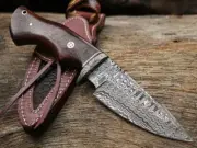 Hand Forged Damascus Knife, Damascus Fixed Blade Bobcat Knife,