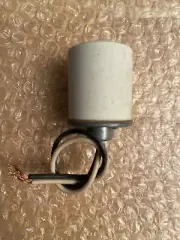 Triboro Porcelain Lamp Holder Medium Light Socket 6 Inch Leads 660W 250V NOS