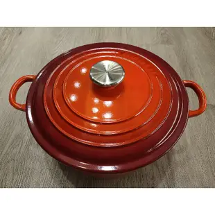 Le Creuset 26cm圓形鑄鐵鍋 櫻桃紅 燉鍋 滷鍋 湯鍋 產地法國