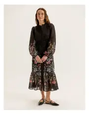 [REVIEW] Whimsical Bloom Dress in Black