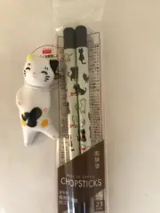 Chopsticks & Chopstick Stand Set with CAT DESIGNS - Japanese Black & White Kitty