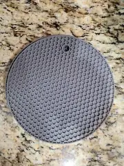 To encounter Silicone Microwave Mat - Round 12" x 12" - Set of 2 Heat Resista...