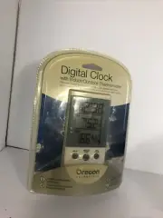 Oregon Scientific Wired Thermometer Digital Alarm Clock Indoor / Outdoor THT312