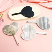 Cute Love Makeup Mirror Fashion Handheld Makeup Mirror 2024 Mini Love Mirror