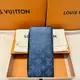 [二手] Lv 路易威登 LOUIS VUITTON 海軍藍 小牛皮長夾 Lv長夾 男生長夾