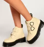 Dr Martens DEVON HEART PLATFORM Boots TOLLE CREAM Soft Rich Leather Comfortable
