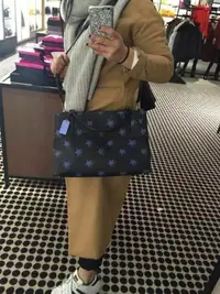 在飛比找旋轉拍賣優惠-╭☆米蘭店☆TORY BURCH Britten Tote 