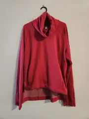 Adidas NWT Women’s Cozy Cover Pullover red size small