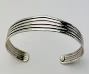 Signed Givenchy Vintage New 925 Sterling Silver 19.6 G Bangle Bracelet 7 1/2”