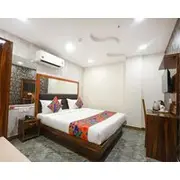 Fabhotel Mona Continental