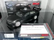 1/18 HOLDEN VF COMMODORE BIANTE V8 SUPERCAR Matte BLACK plain body Racecar